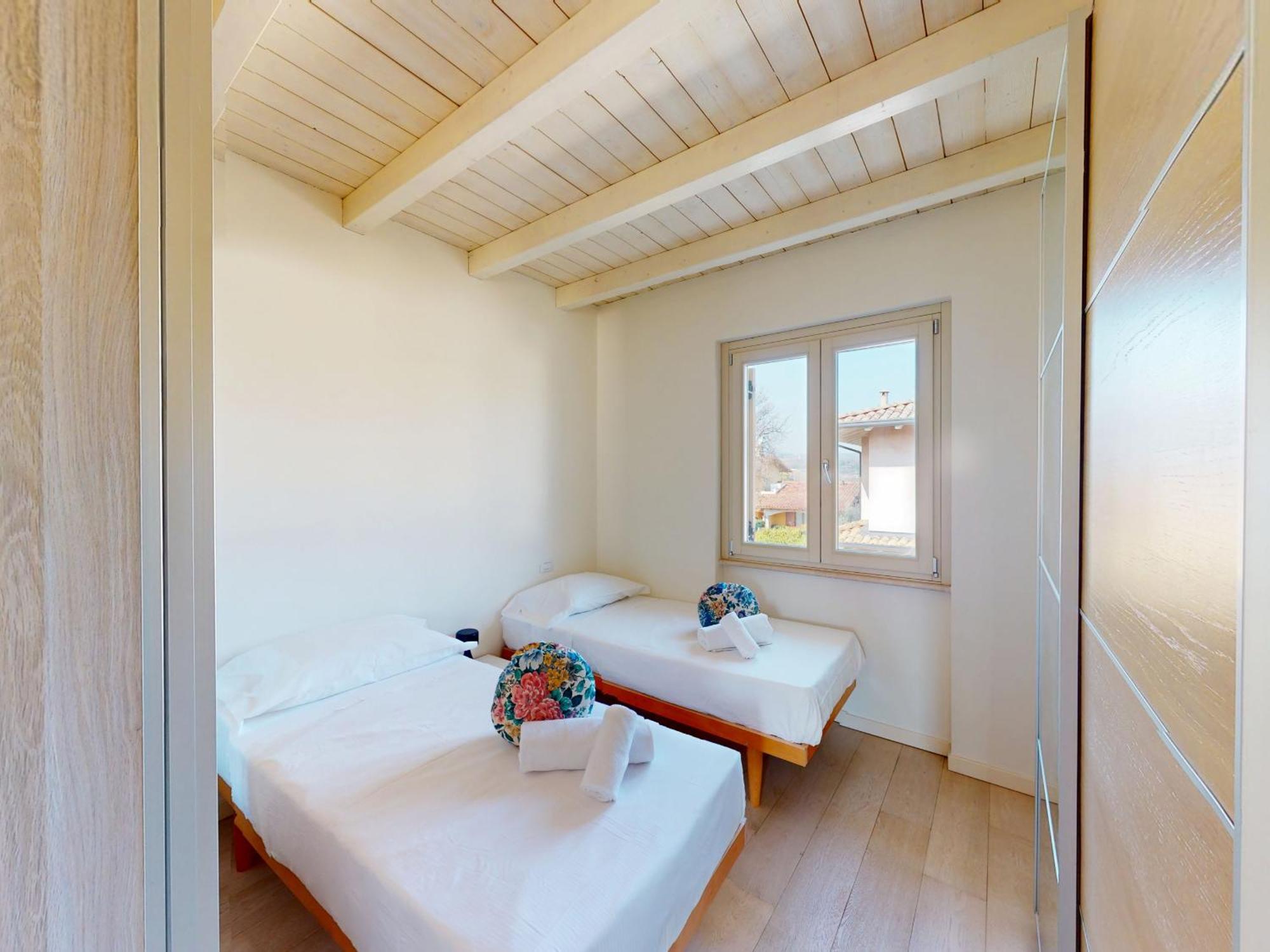 Villa Dolcevita By Bookinggardalake Manerba del Garda Ngoại thất bức ảnh